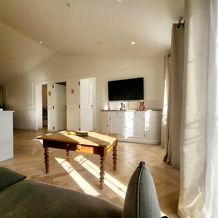 Apartment Le Petit Four 2nd - T3 Climatise *