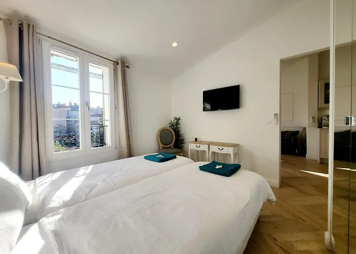 Apartment Le Petit Four 2nd - T3 Climatise