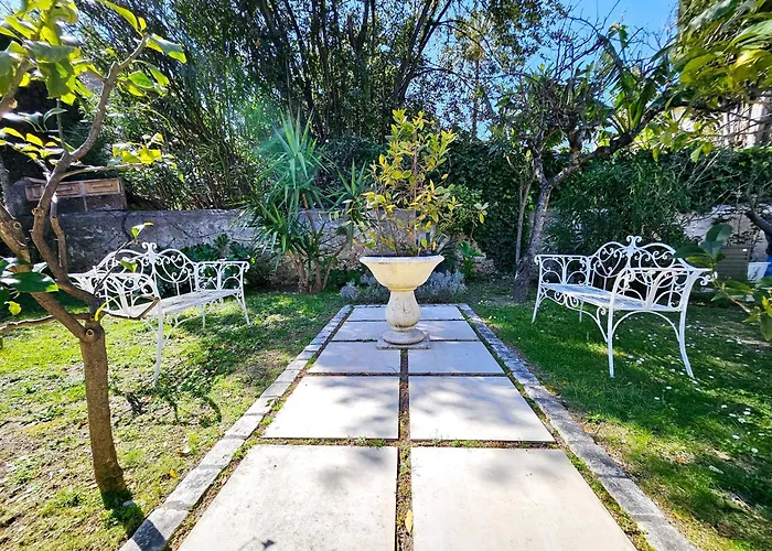 Apartment Le Petit Four 2nd - T3 Climatise